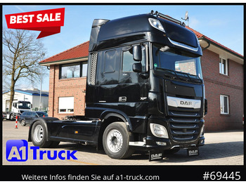 Tahač DAF XF 530