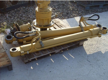 Hydraulický válec CATERPILLAR