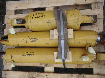 Hydraulický válec CATERPILLAR