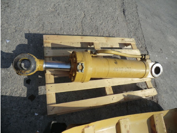 Hydraulický válec CATERPILLAR