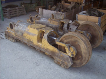 Díly pásových podvozků CATERPILLAR