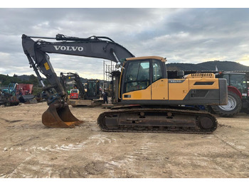 Pásové rýpadlo Volvo EC220DNL: obrázek 3