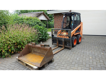 Smykový nakladač BOBCAT S70