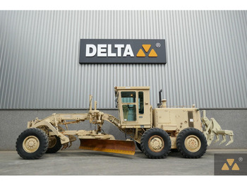 Grejdr CATERPILLAR