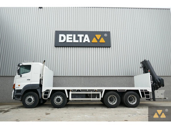 Auto s hydraulickou rukou HINO