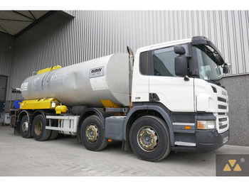 Nákladní auto Scania P380 8x2: obrázek 3
