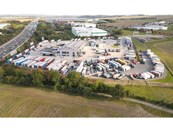 Skříňový nákladní auto Iveco EUROCARGO ML75E17, HYDRAULIC FRONT, SLEEPING BODY: obrázek 2