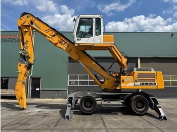Překládkové rypadlo LIEBHERR A 924