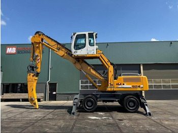 Překládkové rypadlo LIEBHERR A 924