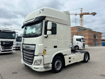 Tahač DAF XF 530
