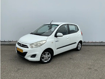 Hatchback HYUNDAI