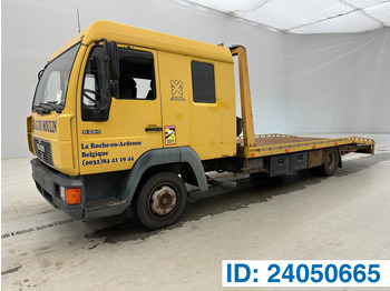 Přepravník automobilů MAN 8.224