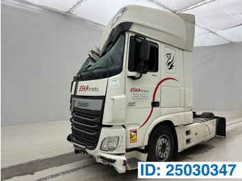 Tahač DAF XF 460