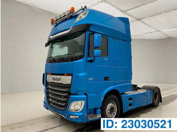 Tahač DAF XF 530