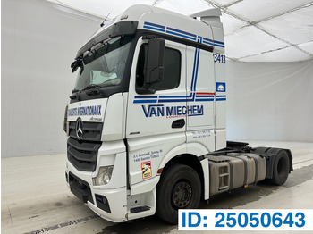 Tahač MERCEDES-BENZ Actros 1842
