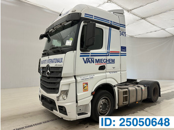 Tahač MERCEDES-BENZ Actros 1842