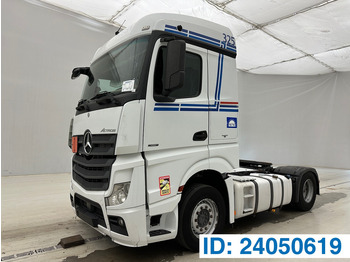 Tahač MERCEDES-BENZ Actros 1942
