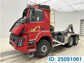 Hákový nosič kontejnerů VOLVO FMX