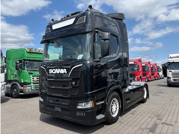 Tahač SCANIA R 450