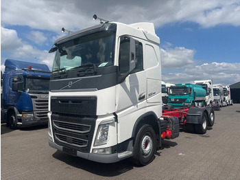 Podvozek s kabinou VOLVO FH 500