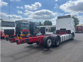 Podvozek s kabinou Volvo FH 500 6X2 Euro 6: obrázek 4