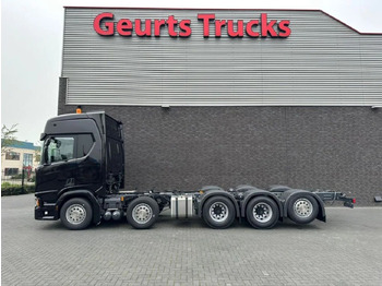 Podvozek s kabinou SCANIA R