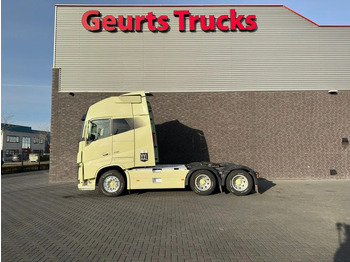 Tahač VOLVO FH16 750