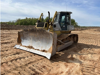 Buldozer KOMATSU D65