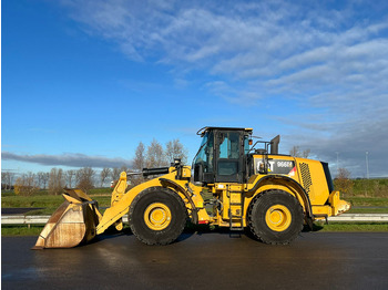 Kolový nakladač CATERPILLAR 966M