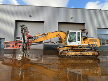 Vrtná souprava LIEBHERR R 922