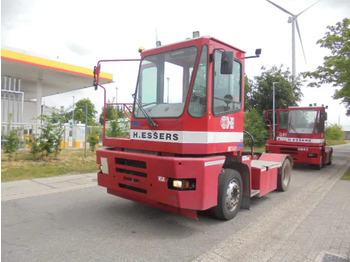 Terminálový traktor MOL