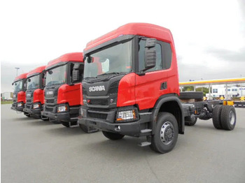 Podvozek s kabinou SCANIA P 450