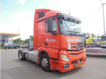 Tahač Mercedes-Benz Actros 2343 6X2 VOORLOOPAS: obrázek 3