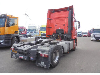 Tahač Mercedes-Benz Actros 2343 6X2 VOORLOOPAS: obrázek 4