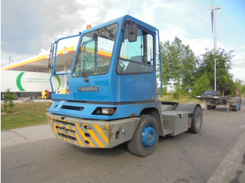 Terminálový traktor TERBERG
