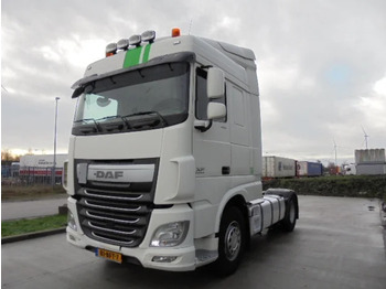Tahač DAF XF 440