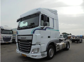 Tahač DAF XF 440
