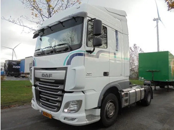 Tahač DAF XF 440