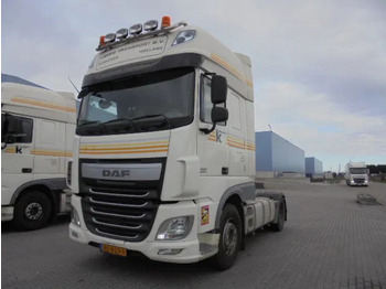 Tahač DAF XF 440