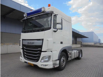 Tahač DAF XF 460
