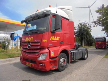 Tahač MERCEDES-BENZ Actros 1836
