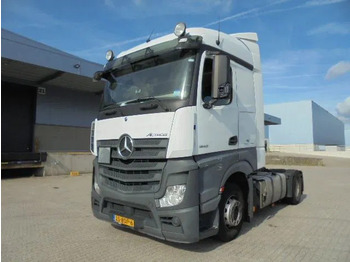 Tahač MERCEDES-BENZ Actros 1842