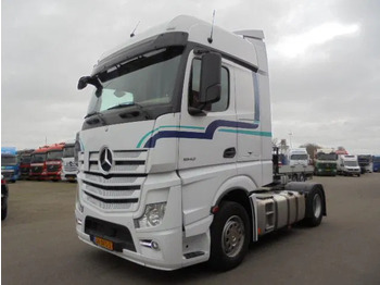 Tahač MERCEDES-BENZ Actros 1842