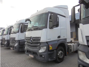 Tahač MERCEDES-BENZ Actros 1943