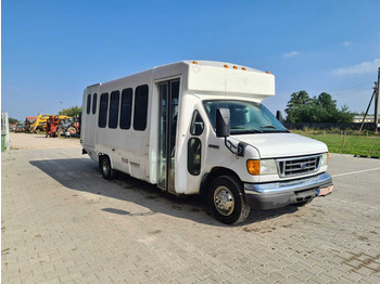 Minibus, Mikrobus Ford E 450 diesel passenger van: obrázek 5