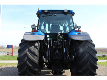 Traktor New Holland TM175: obrázek 5
