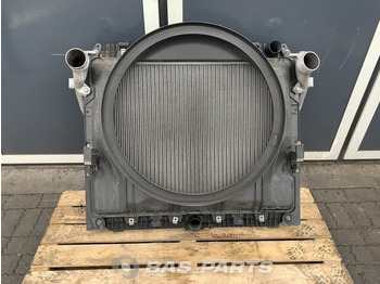 Chladič MERCEDES-BENZ Antos