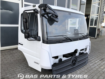 Kabina a interiér pro Nákladní auto Mercedes-Benz Atego MP4: obrázek 2