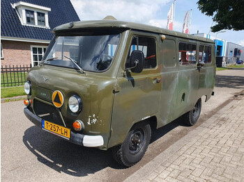 Osobní auto UAZ 452 Bukhanka 4X4: obrázek 1
