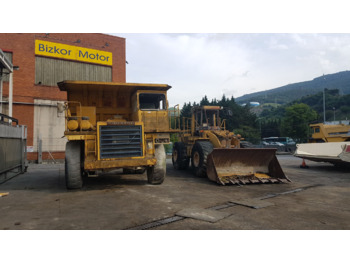 Pevný dempr KOMATSU HD325